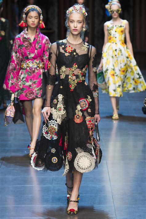 dolce gabbana 2016 runway show ital|dolce and gabbana female models.